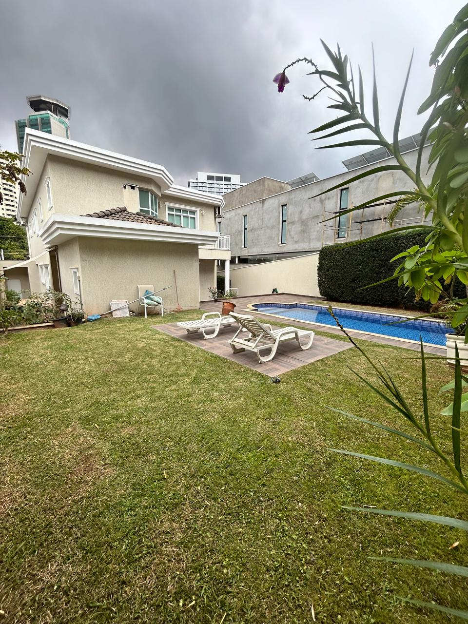 Casa à venda