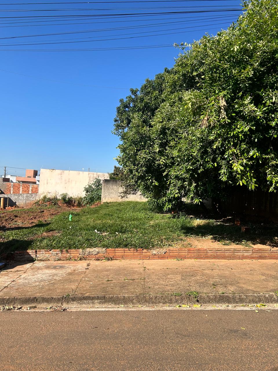 Terreno à venda